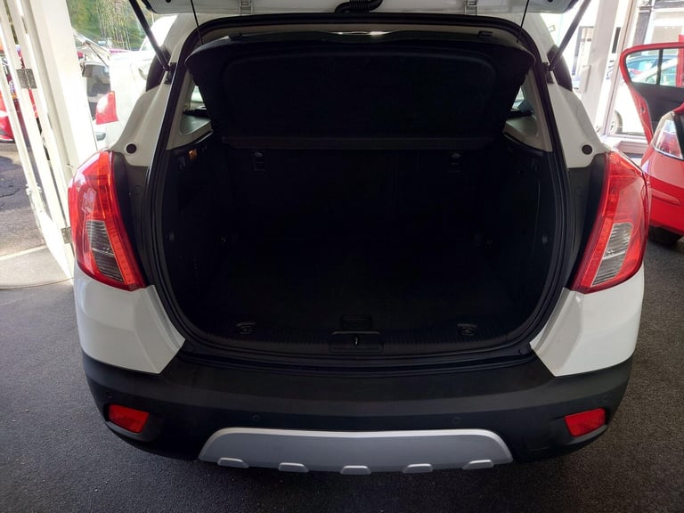2014 Vauxhall Mokka 1.6 Exclusiv 2WD Euro 5 (s/s) 5dr HATCHBACK Petrol Manual