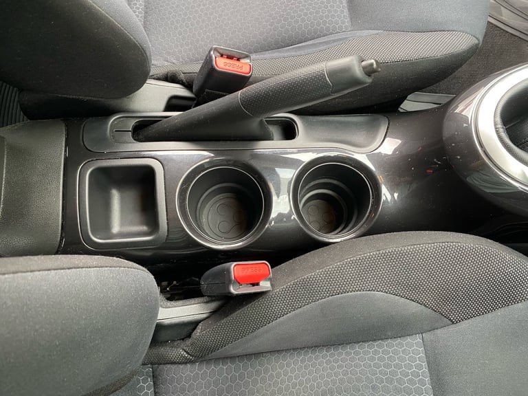 2014 Nissan, JUKE, Hatchback, Manual, 1197 (cc), 5 doors