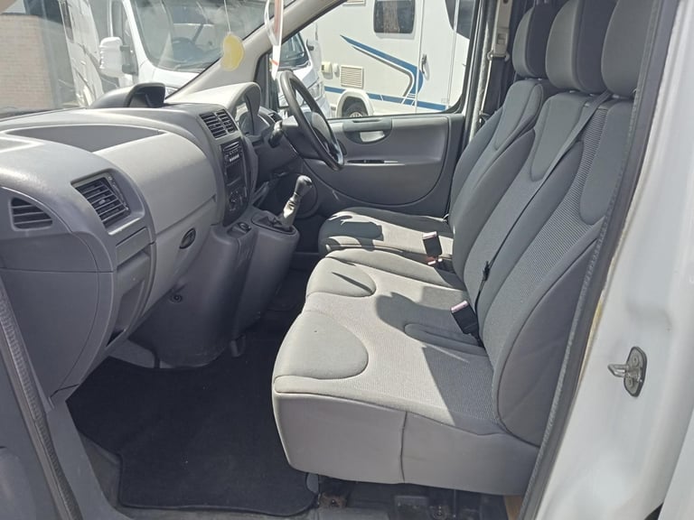 PEUGEOT EXPERT HDI LWB 2 BERTH 57PLATE
