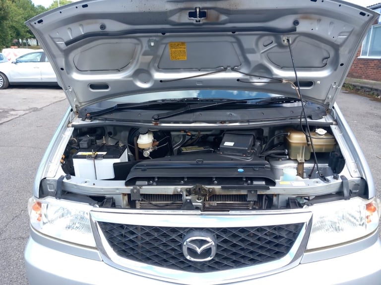 2005 Mazda Bongo 2.0 AUTOMATIC OUTSTANDING CONDITION  MPV Petrol Automatic