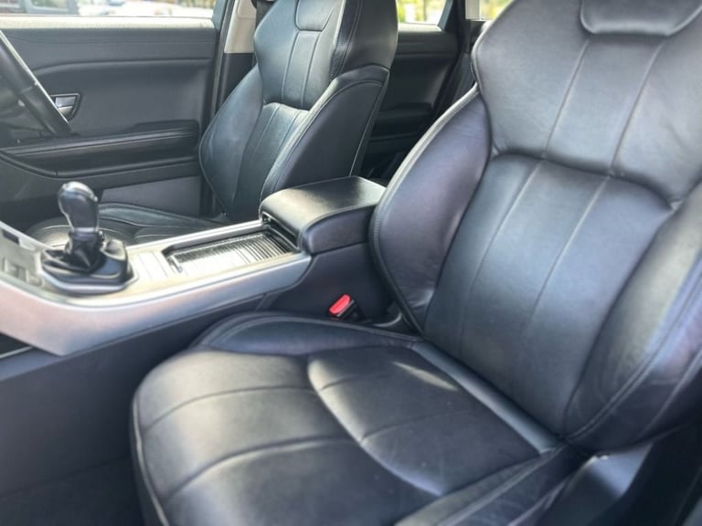 2016 Land Rover Range Rover Evoque 2.0 ED4 SE TECH 5d 148 BHP Estate Diesel Manual