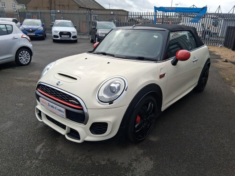  MINI Cooper 2.0 John Cooper Works Convertible 2dr Petrol Manual Euro 6 (s/s) (231 ps) Petrol Manual