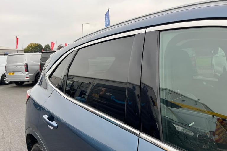 2023 Ford Kuga 2.5 FHEV Vignale 5dr CVT - POWER TAILGATE, HEATED SEATS, REVERSING CAMERA - Estate...