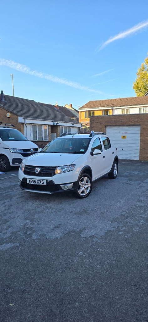 Dacia, SANDERO STEPWAY, Hatchback, 2015, Manual, 898 (cc), 5 doors
