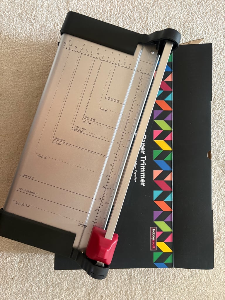 image for Hobby craft A4 paper trimmer £20