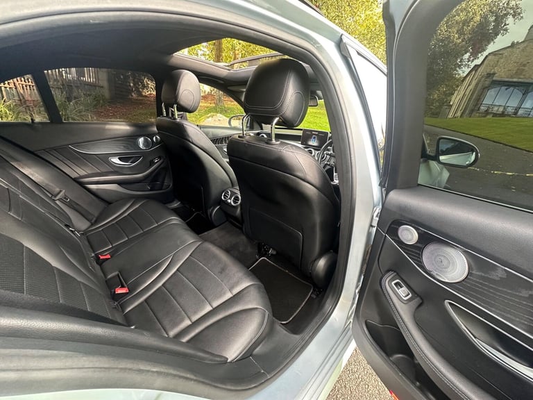 2016 Mercedes-Benz C-Class 2.1 C250d AMG Line (Premium Plus) Saloon 4dr Diesel G-Tronic+ Euro 6 (...