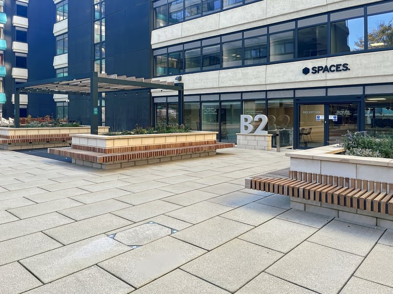 Sheffield - S1 2DD, Modern furnished Co-working office space at Spaces Pennine 5