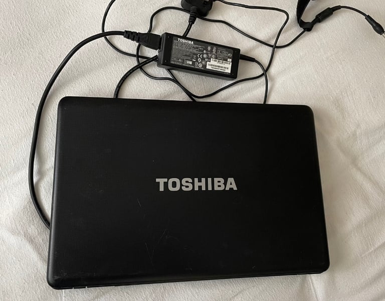 Laptop Toshiba 15,6 inch screen 