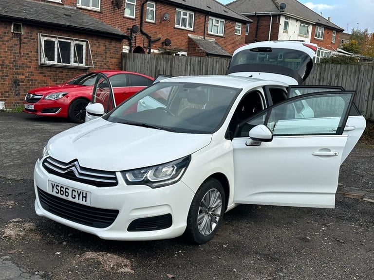image for 2017 Citroen C4 12 PureTech Feel 5dr HATCHBACK Petrol Manual