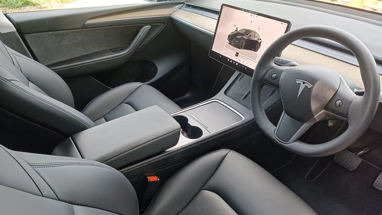2022 Tesla Model Y (Dual Motor) Long Range Auto 4WDE 5dr MPV Electric Automatic