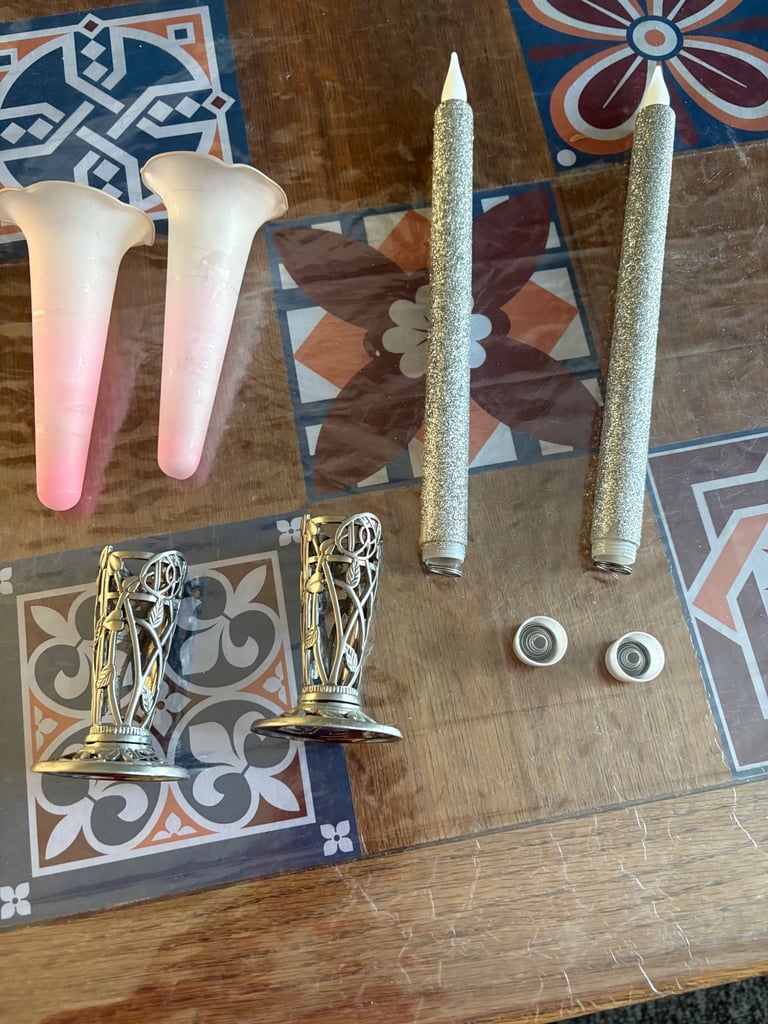 Battery candle + candle stick 