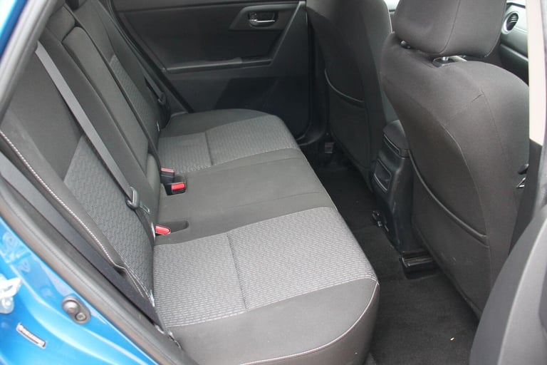 2014 Toyota Auris 1.6 V-Matic Icon Plus Euro 5 5dr HATCHBACK Petrol Manual