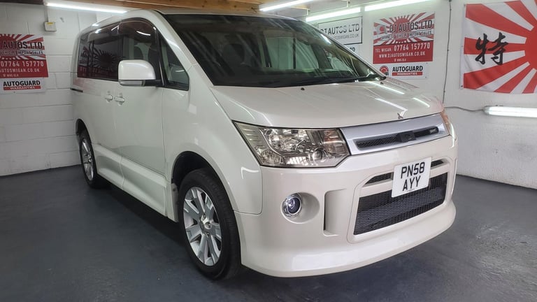 image for Mitsubishi delica d5 in white automatic 4wd 7 seater fresh japanese import 2008