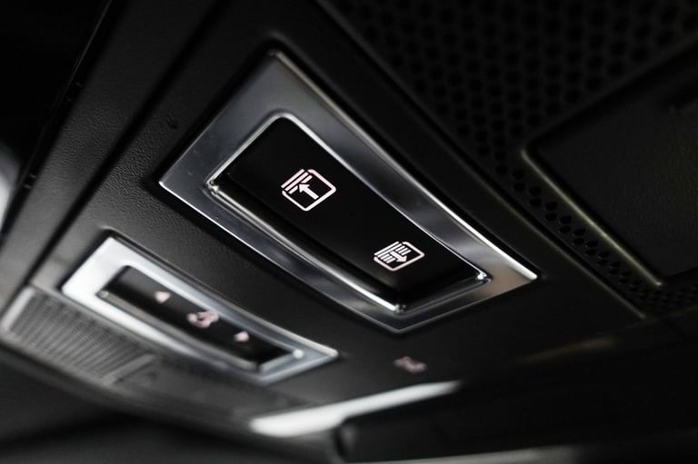 2022 Land Rover Defender 110 3.0 D300 MHEV X-Dynamic HSE SUV 5dr Diesel Auto 4WD Euro 6 (s/s) (30...