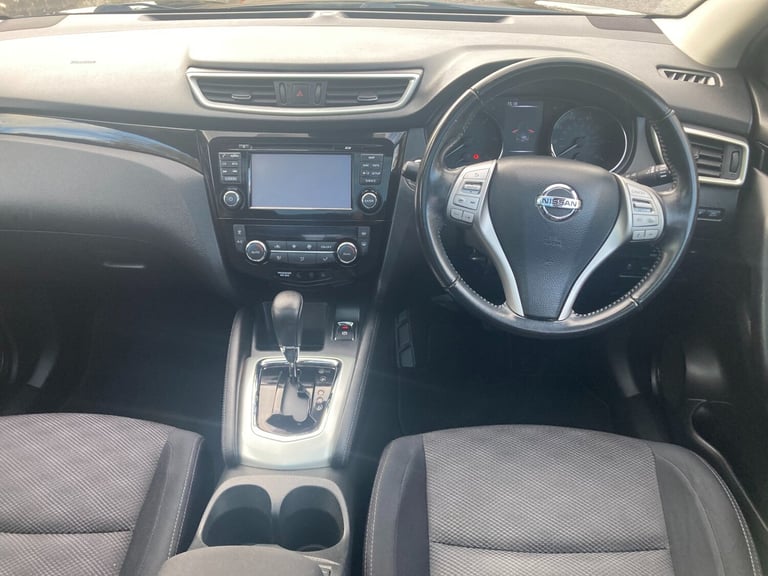 2016 Nissan Qashqai 1.6 dCi N-Connecta 5dr Xtronic HATCHBACK Diesel Automatic