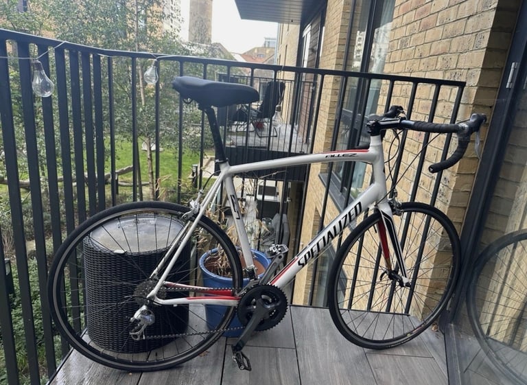 image for Specialized Allez Sport Road Bike – Fast, Lightweight & Ready to Ride! 