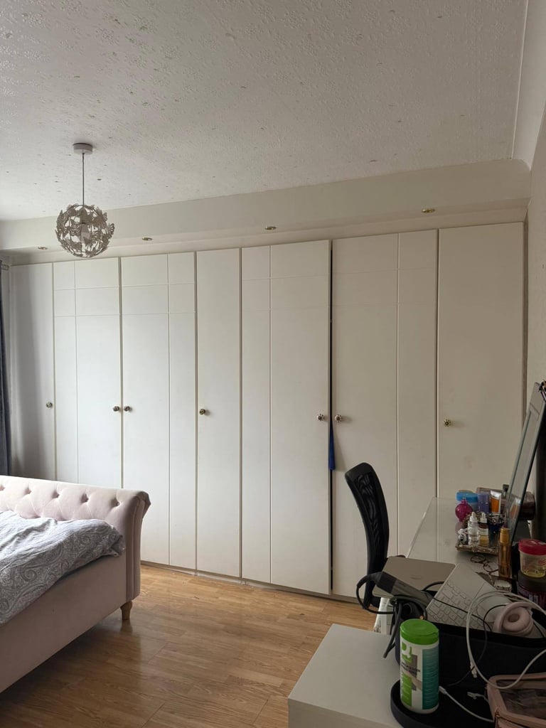 Spacious big double room to rent in Mornington Road, Greenford, UB6 9HP £850 Only single Female
