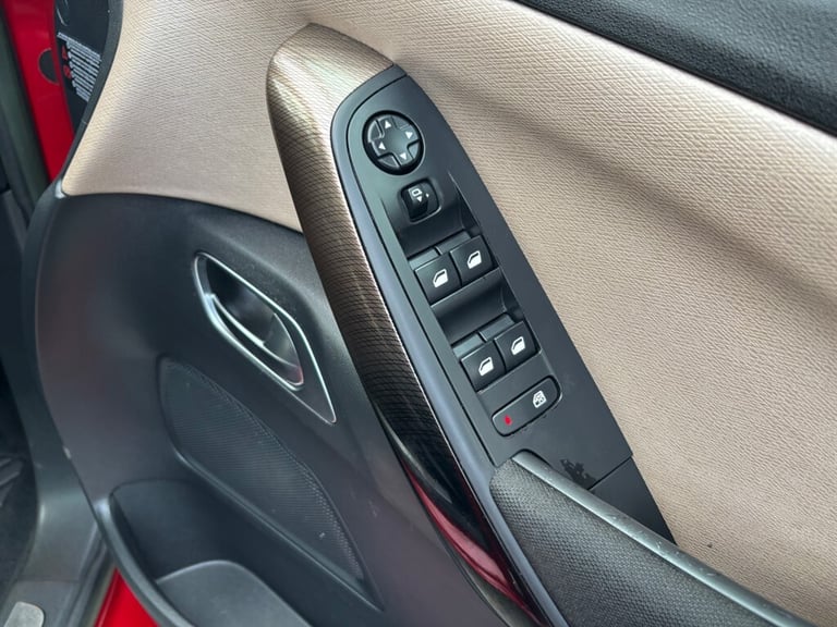 2014 Citroen C4 Picasso 1.6 THP Exclusive+ MPV 5dr Petrol Manual Euro 5 (155 ps) MPV Petrol Manual