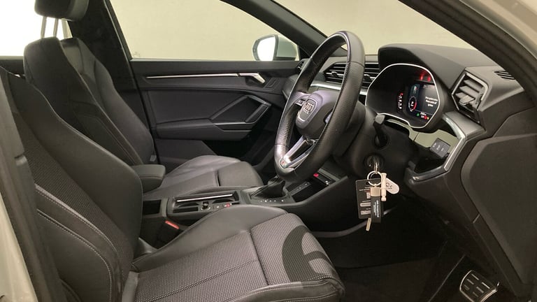 2022 Audi Q3 35 TFSI S Line 5dr S Tronic Petrol Estate Estate Petrol Automatic