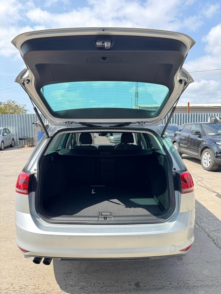 2025 Volkswagen Golf 1.4 tsi bluemotion DSG  Hatchback PETROL Automatic