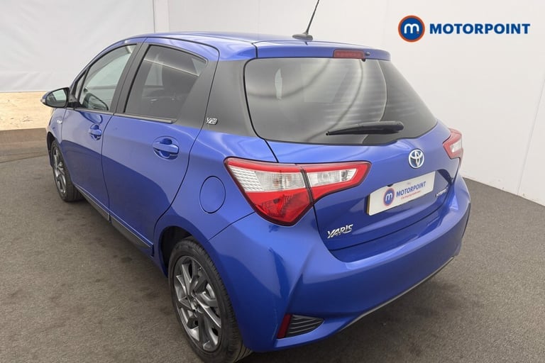 2020 Toyota Yaris 1.5 Hybrid Y20 5dr CVT [Bi-tone] HATCHBACK PETROL/ELECTRIC Automatic