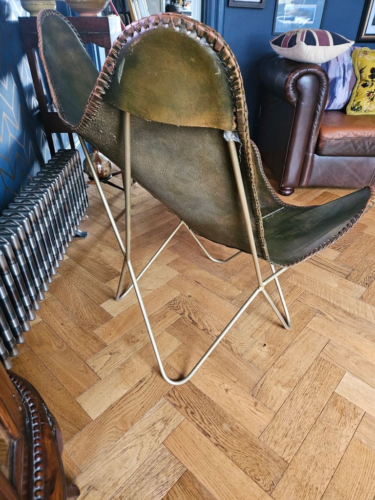 green leather chair 