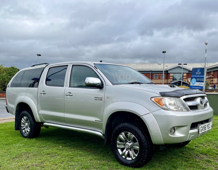 image for 2006 Toyota Hilux Invincible D/Cab Pick Up 3.0 D-4D 4WD Auto PICK UP Diesel Automatic
