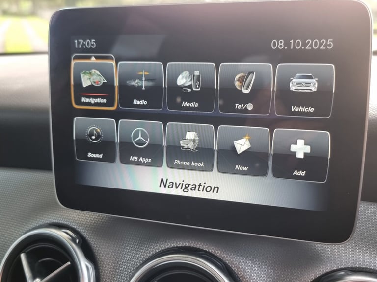 2018 Mercedes-Benz GLA GLA 200d Sport Premium Plus 5dr Auto ESTATE DIESEL Automatic