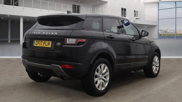 2017 Land Rover Range Rover Evoque 2.0 ED4 SE TECH 5d 148 BHP Estate Diesel Manual