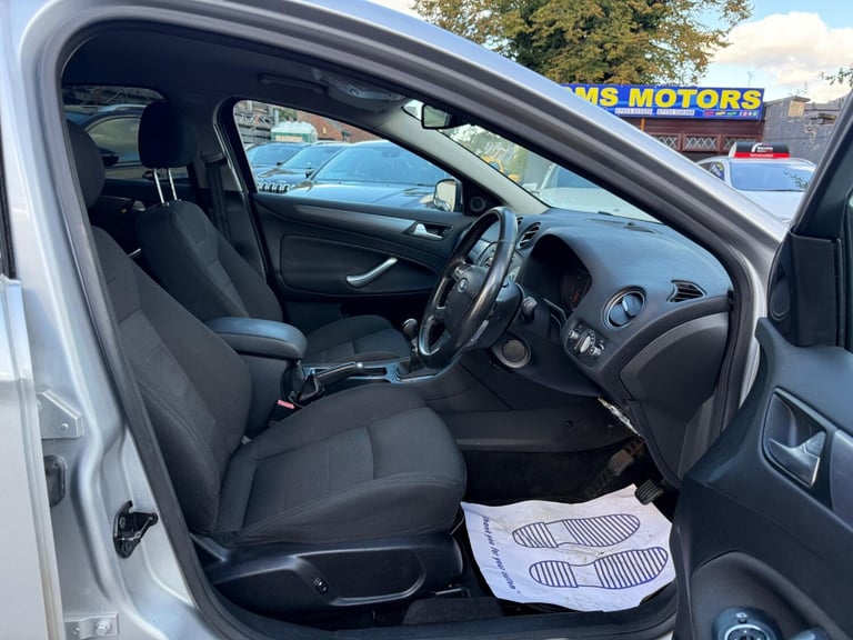  Ford Mondeo 1.8 TDCi Titanium + Euro 4 5dr Diesel Manual