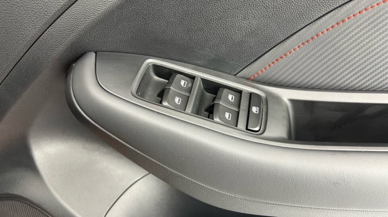 2024 MG MG ZS 1.0T Exclusive Hatchback Petrol Manual