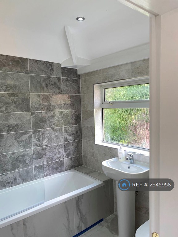 image for 2 bedroom house in Buttress Street, Manchester, M18 (2 bed) (#2645958)