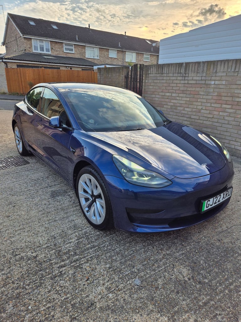 Tesla, MODEL 3, Saloon, 2022, Other, 1 (cc), 4 doors