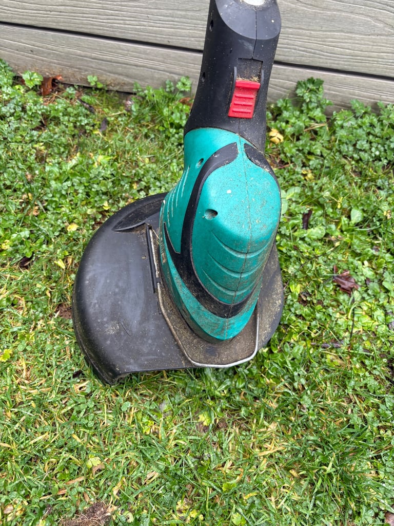Bosch Electric Grass Trimmer