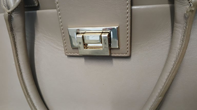 Hobbs London 100% Leather Handbag Neutral Light Brown. Used item, good condition.