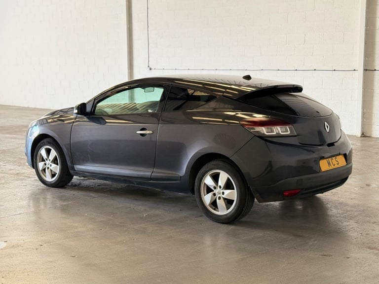 2012 Renault Megane 1.6 16V Dynamique TomTom Euro 5 3dr COUPE Petrol Manual