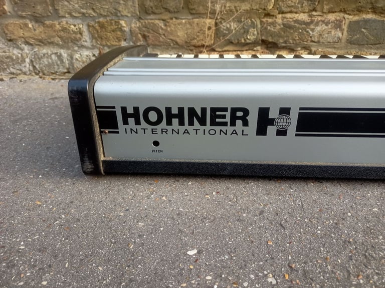 Vintage Hohner International Piano 2