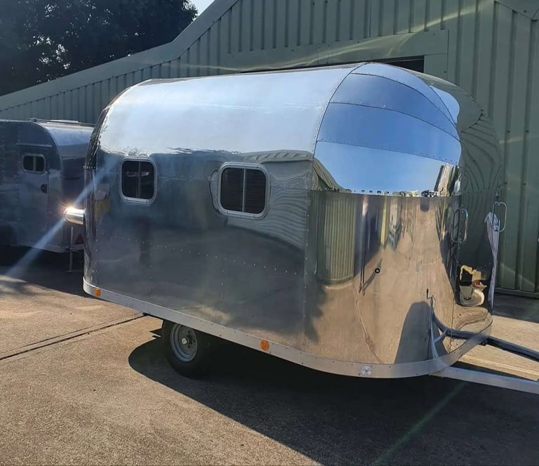 UNIQUE BULLET STYLE MOTORHOME