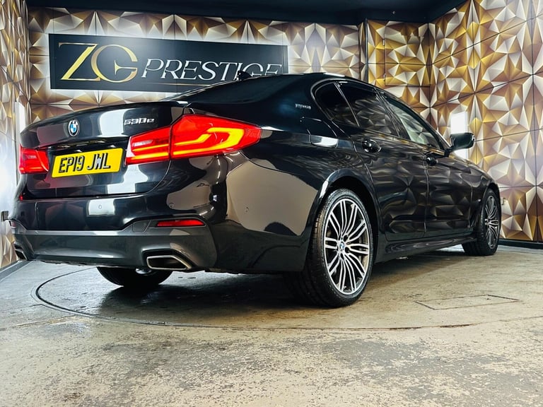 2019 BMW 5 Series 2.0 530e 9.2kWh M Sport Auto Euro 6 (s/s) 4dr SALOON Petrol/Electric Hybrid Aut...