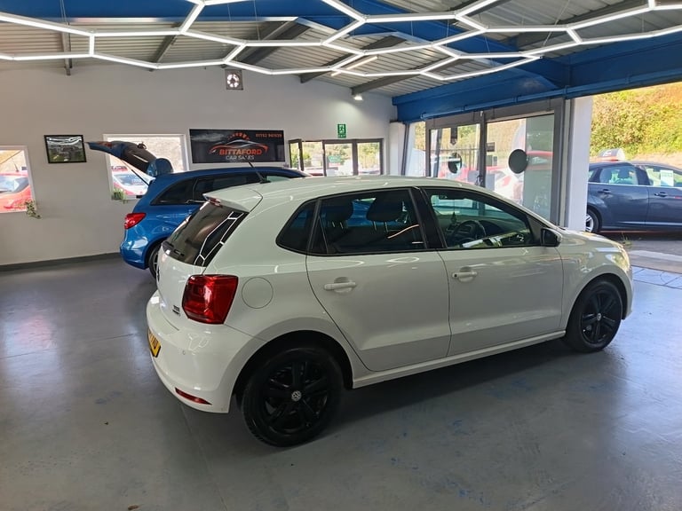 VOLKSWAGEN POLO 1.2 TSI BlueMotion Tech Match 2017