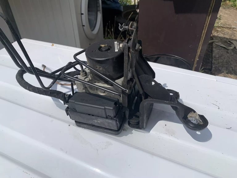 image for Volkswagen Eos ABS Unit - 1KO 907 379 AD