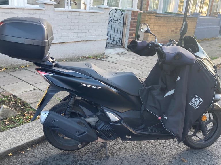 Honda, PCX, 2022, 125 (cc)