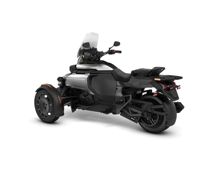 Can-Am Spyder Canyon STD — Sterling Silver Satin