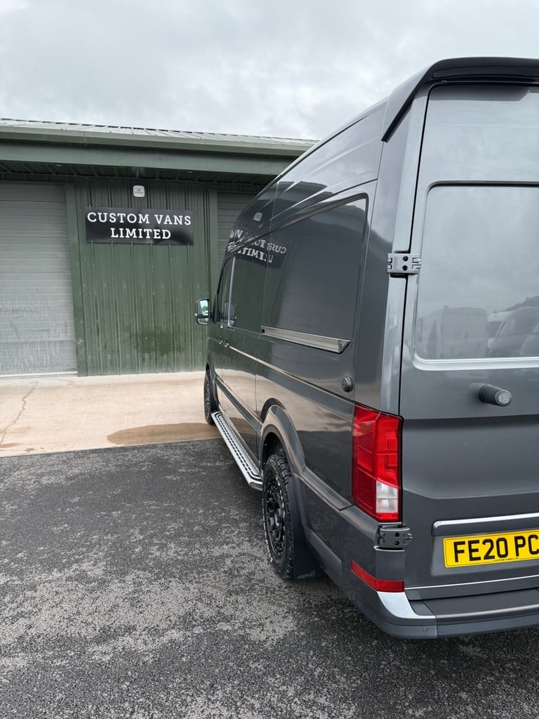 VOLKSWAGEN CRAFTER TRENDLINE 2.0TDI 140 MWB GREY EURO 6 ***VAT INCLUDED***
