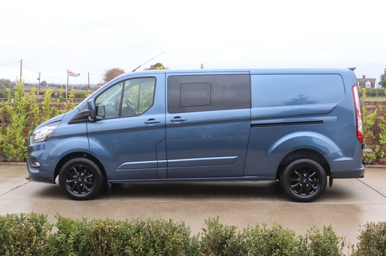 2022 Ford Transit Custom 2.0 320 EcoBlue Limited Crew Van Double Cab 5dr Diesel Manual L2 H1 Euro...