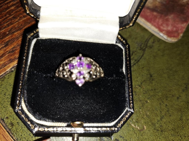 Brooks and Bentley Amethyst Cross Ring