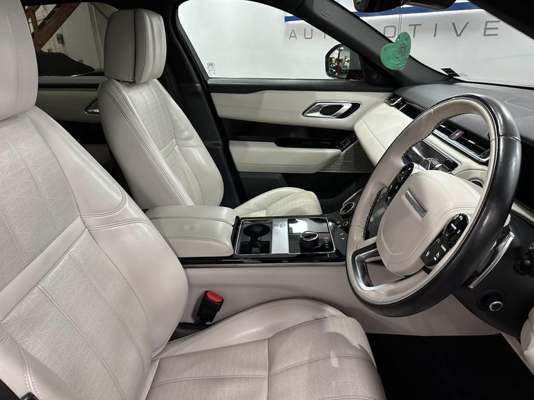 2019 Land Rover Range Rover Velar 2.0 D240 R-Dynamic HSE Auto 4WD Euro 6 (s/s) 5dr ESTATE Diesel ...