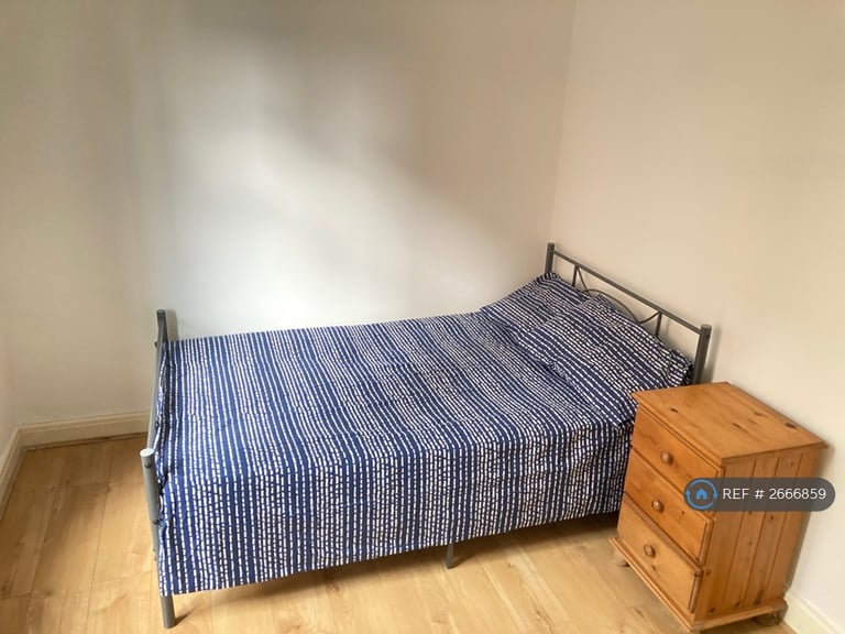 5 bedroom house in Vincent Street, Southampton, SO15 (5 bed) (#2666859)