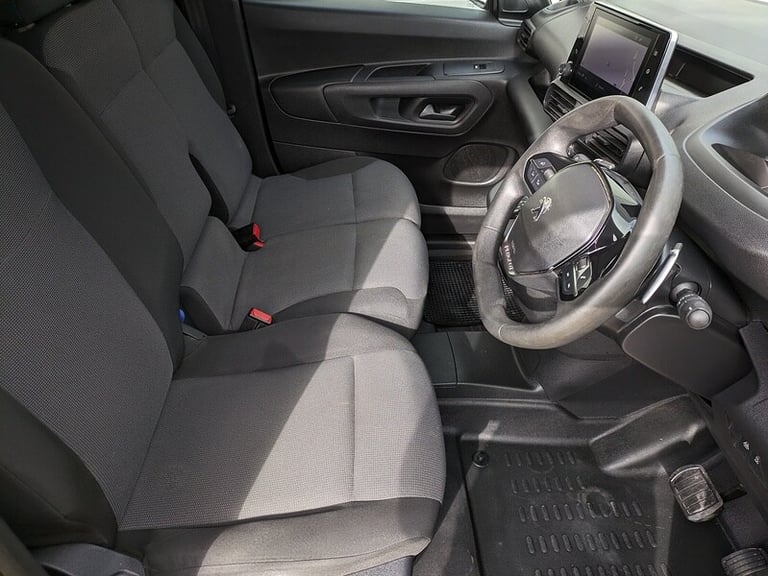 2019 Peugeot Partner 950 1.5 BlueHDi 130 Asphalt Van EAT8 PANEL VAN DIESEL Automatic