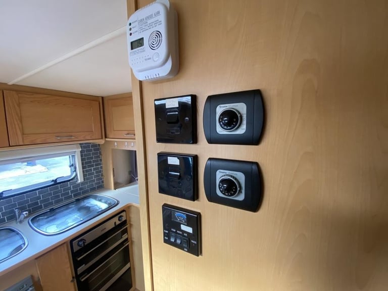 2010 (60) ELDDIS AUTOQUEST 155 4 BERTH MOTORHOME